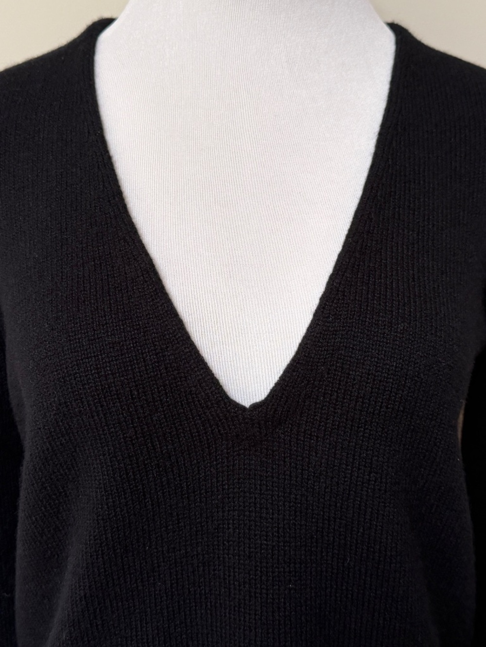 Saint Laurent YSL Black Cashmere Knit Deep V Neck LongSleeve Sweater - Picture 3 of 16